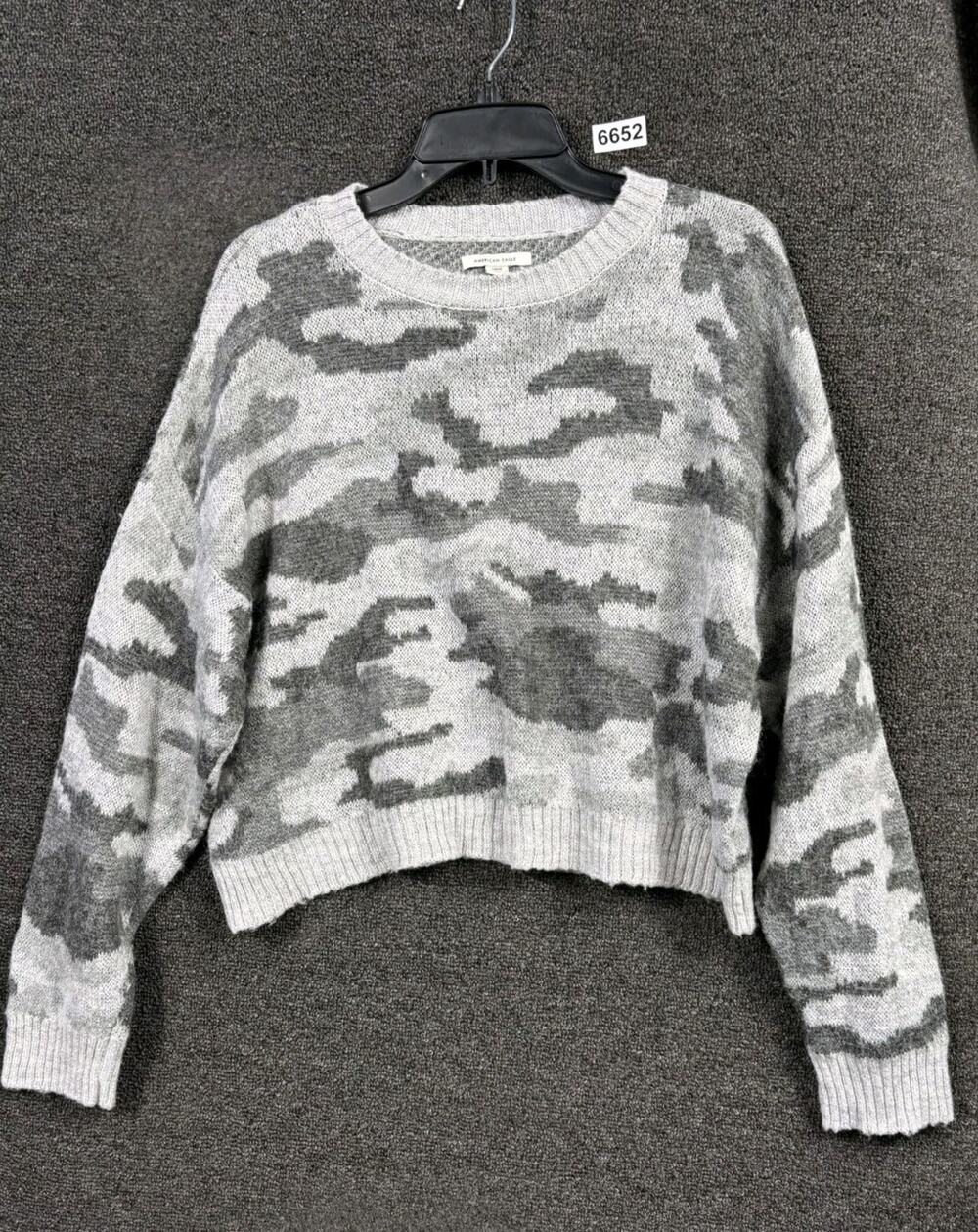 American Eagle Camouflage Cropped Sweater Womens Sz S Gray Oversized Wool Blend